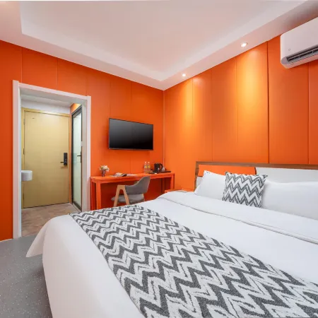 M hotel Отели рядом с достопримечательностью «Гора тысячи Будд»
