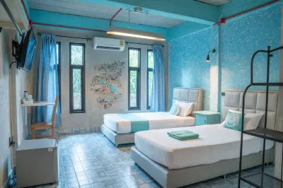 Sabydee Resort Hotels near Wat Phlup