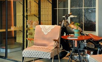 Xi'an Pineapple Boutique Hotel