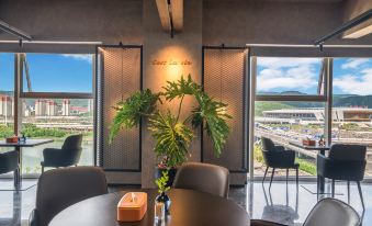 Sailavi Hotel (Kunming High Speed Railway South Station Branch)