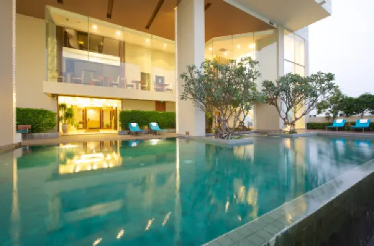 자스민 리조트 호텔 - 방콕 (Jasmine Resort Hotel Bangkok) BTS 프라카농역 주변 호텔