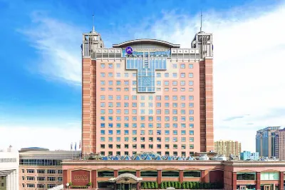 Grand Mercure Urumqi Hualing Accor (CCMALL Times Square in Hongshan Park) Hotels near Shuimo Valley Scenic Area