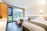 Tranquil Creekside Forest Inn Hotel a Yueqing