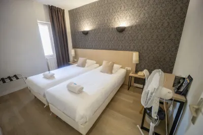 Hôtel de Troyes Hotels near Troyes Train Station