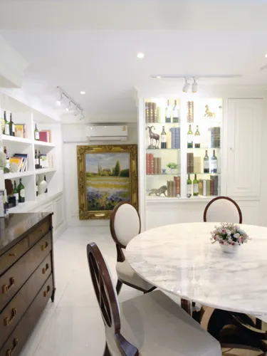 รูปภาพของซาช่า เฮ้าส์