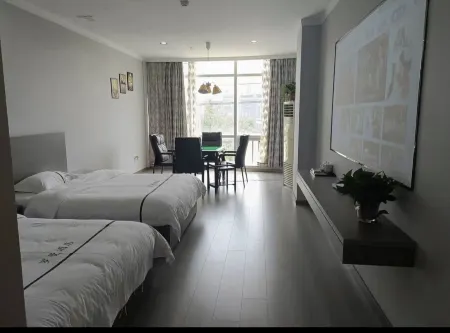 Luoman E-Sports Hotel Отели в г. Пучэн