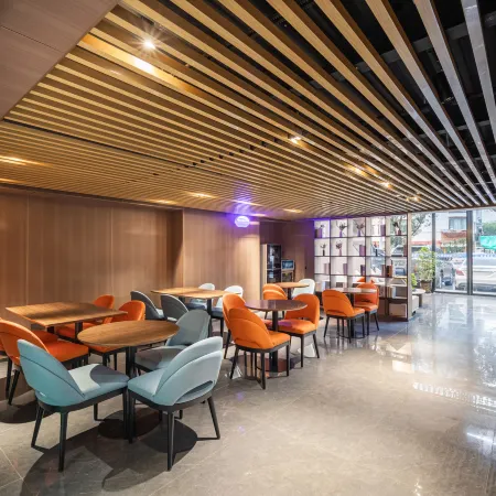Manlan Hotel