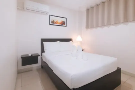 馬卡蒂高端公寓 鄰近PNR Pasay Road Station的酒店