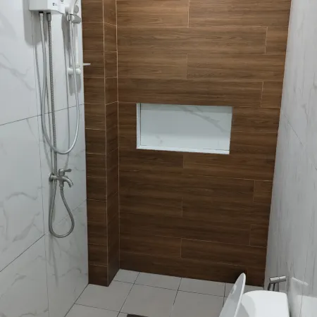 RIK Commercial & Residences Отели рядом с достопримечательностью «Bohol National Museum»