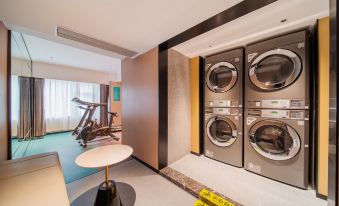 City Comfort Inn (Zhanjiang Mazhang High-speed Railway West Station Store)