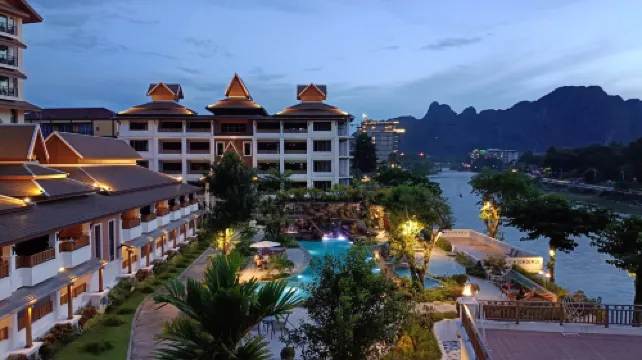 Phubarn VimarnVangvieng Resort