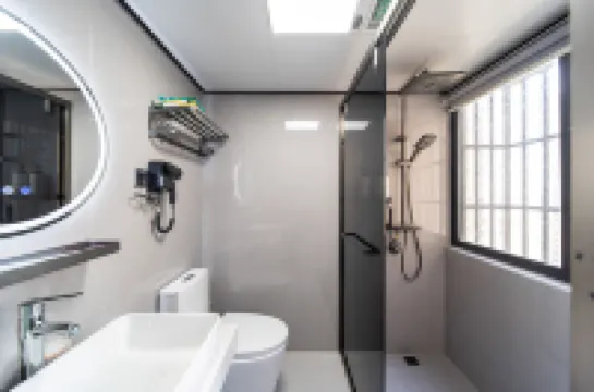 愛尚電競客棧（平潭動車站店）