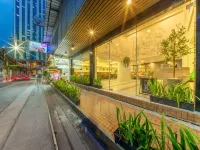 Ralph Poshtel Sukhumvit Hotels near Nana Plaza