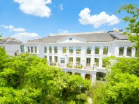 Xiye B&B Hotels near Junfa Xiliangtang Wetland Park