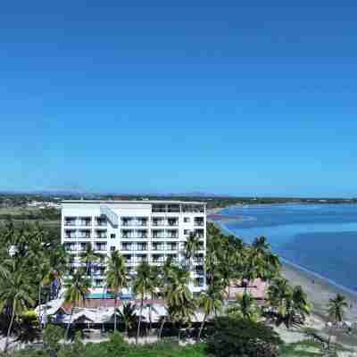 ウィンダム ガーデン ワイロアロア ビーチ フィジー Hotel Exterior