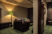 호텔 다스탄 악툐베 악툐베 악토베 호텔