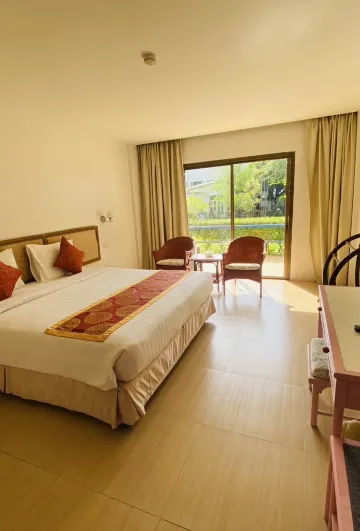 ห้องสุพีเรียวิวสวน