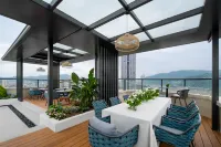 STADSBESÖK Longzhu Hotel (Yibin Hejiangmen Daguanlou) - 4-Star