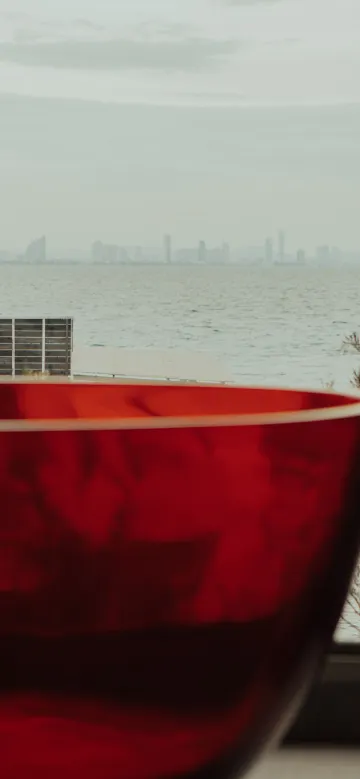 ห้องดีลักซ์ เตียงใหญ่ 1 เตียง วิวทะเล