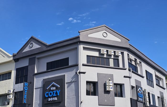 The Cozy Hotel