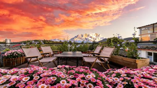 Lijiang Yanteng Yipin Homestay (Gucheng South Gate Branch) - con vistas a la montaña