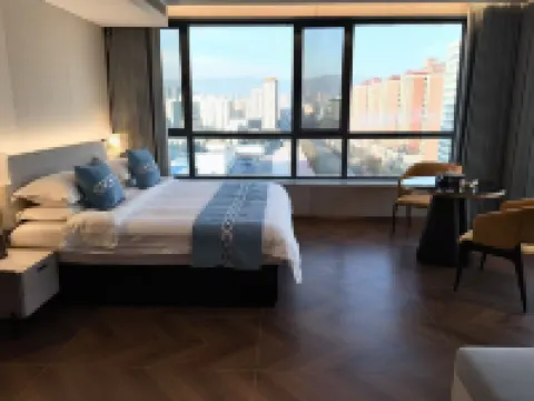 Huating Yijia Smart Choice Hotel Hotels in Huating
