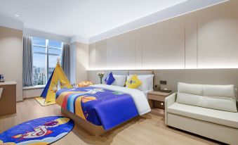 Shuangqi Garden Hotel (Kunming South High-Speed Railway Station Yunnan Normal University)