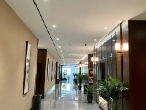 Chengcheng Huayuan Building Hotels in Chengcheng