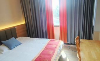 Linyi Rujia Business Hotel
