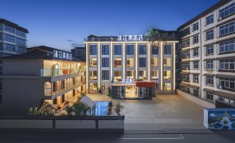 Mujiangnan Hotel (Xishuangbanna Jinghong Water Splashing Square Branch)