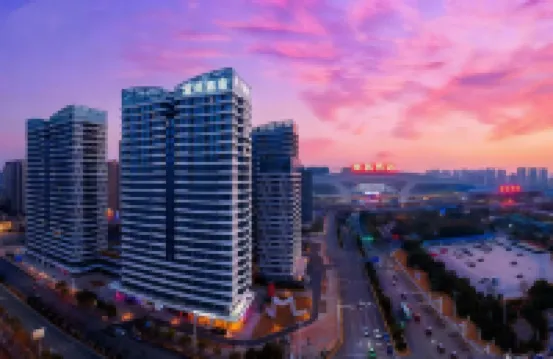 Echarm Hotel (Nanchangxizhan North Square Shengfuyou)