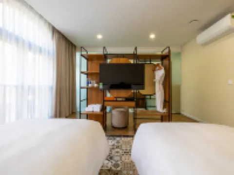 Lumiere Boutique Vy Da Hotels in Vy Da