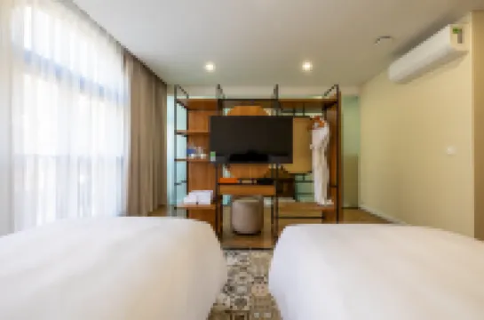 Lumiere Boutique Vy Da