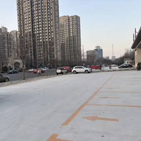 HanTing Hotel (Dezhou Qihe Wanda Plaza)