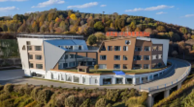 Dali  Hillside Sea View Resort