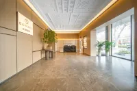 Luohe Songguo Hotel (Huanghe Road Branch)