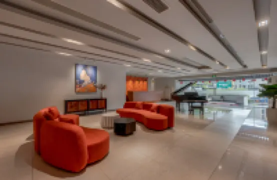 SAZI Parlia Hotel - Free Nails/HairWash & Airport