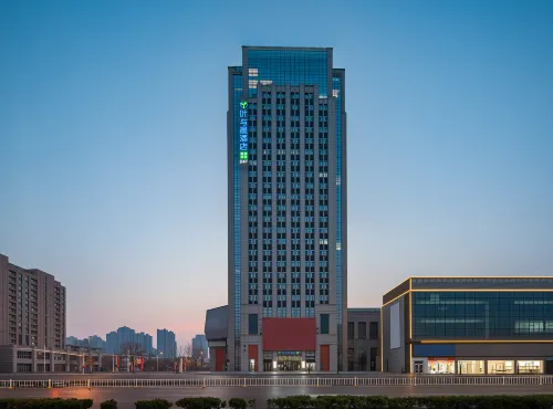Ye Yu Chen Esports Movie Hotel (Langfang Station Wanda Plaza Branch)