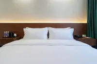 Chengde Puning Hotel (Mountain Resort)