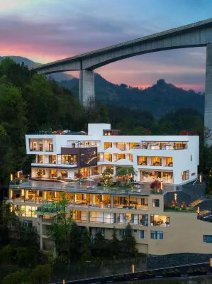 Shanyu Zhiyue Luxury Wild Resort, Chengkou, Chongqing