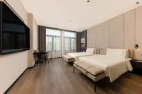Yangzhou Slender West Lake Weiyang Road Atour X Hotel