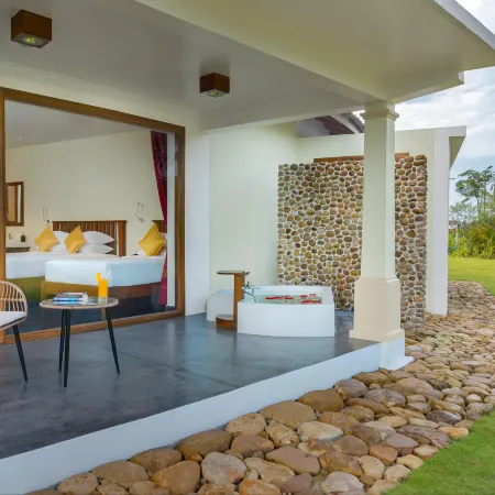 Komsan Kampot Resort