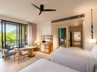 Hilton Burau Bay Langkawi Resort Các khách sạn gần Bãi biển Kok