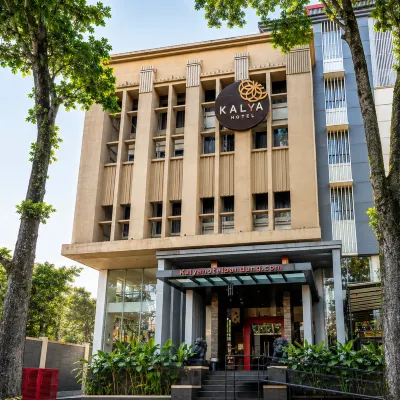 Kalya Hotel Bandung Dago Hotels near Dago