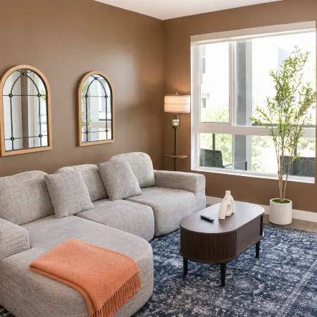 Resort-Style W/Pool, Gym&Parking near Disneyland