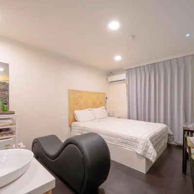 Busan Dongrae Prince Motel โรงแรมใกล้ทงแนกู