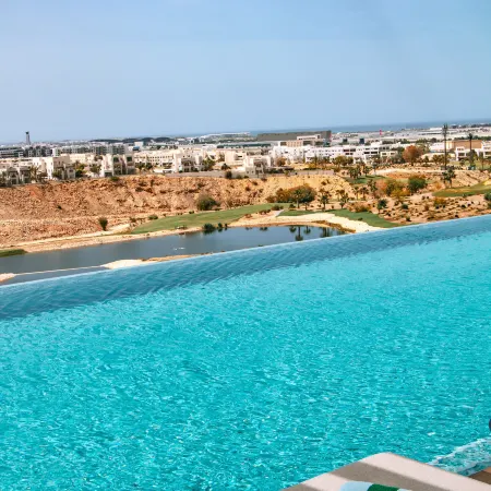 Tivoli LA VIE Muscat Hotel & Residences