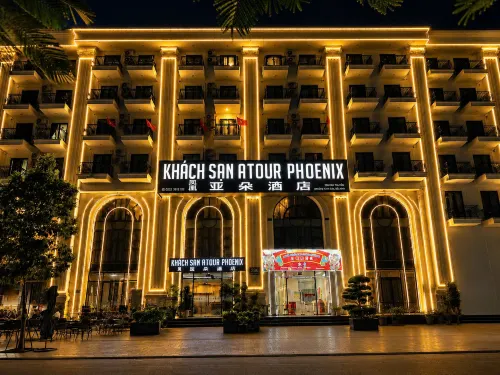 Atour Phoenix Hotel - Kolam Renang