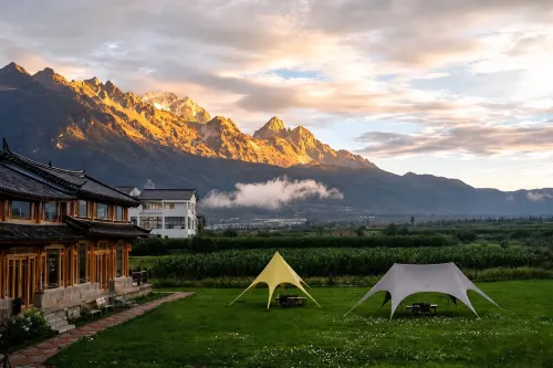 SK Snow Mountain View Garden Hostel - 2-Star