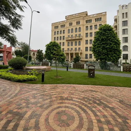 The Canvas Spaces - 3BR Deluxe Apt | DHA | Near Raya, Airport | Lahore